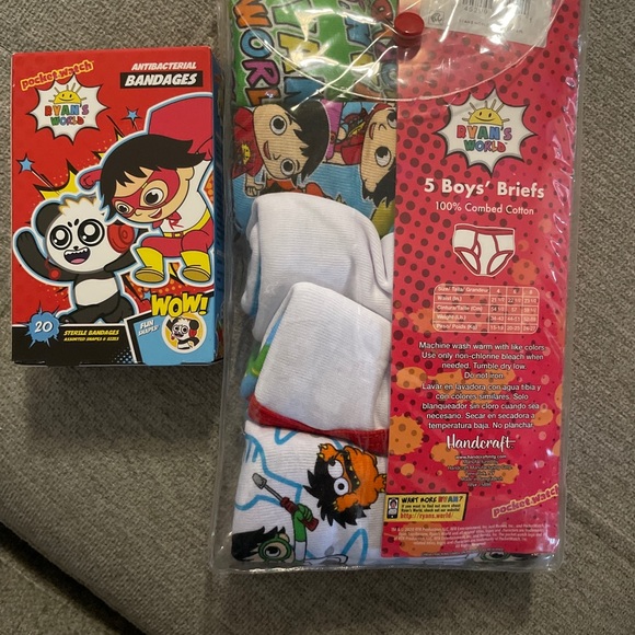 NIP Ryan’s World Boys Size 4 Underwear Briefs 5 Pk - Picture 9 of 9